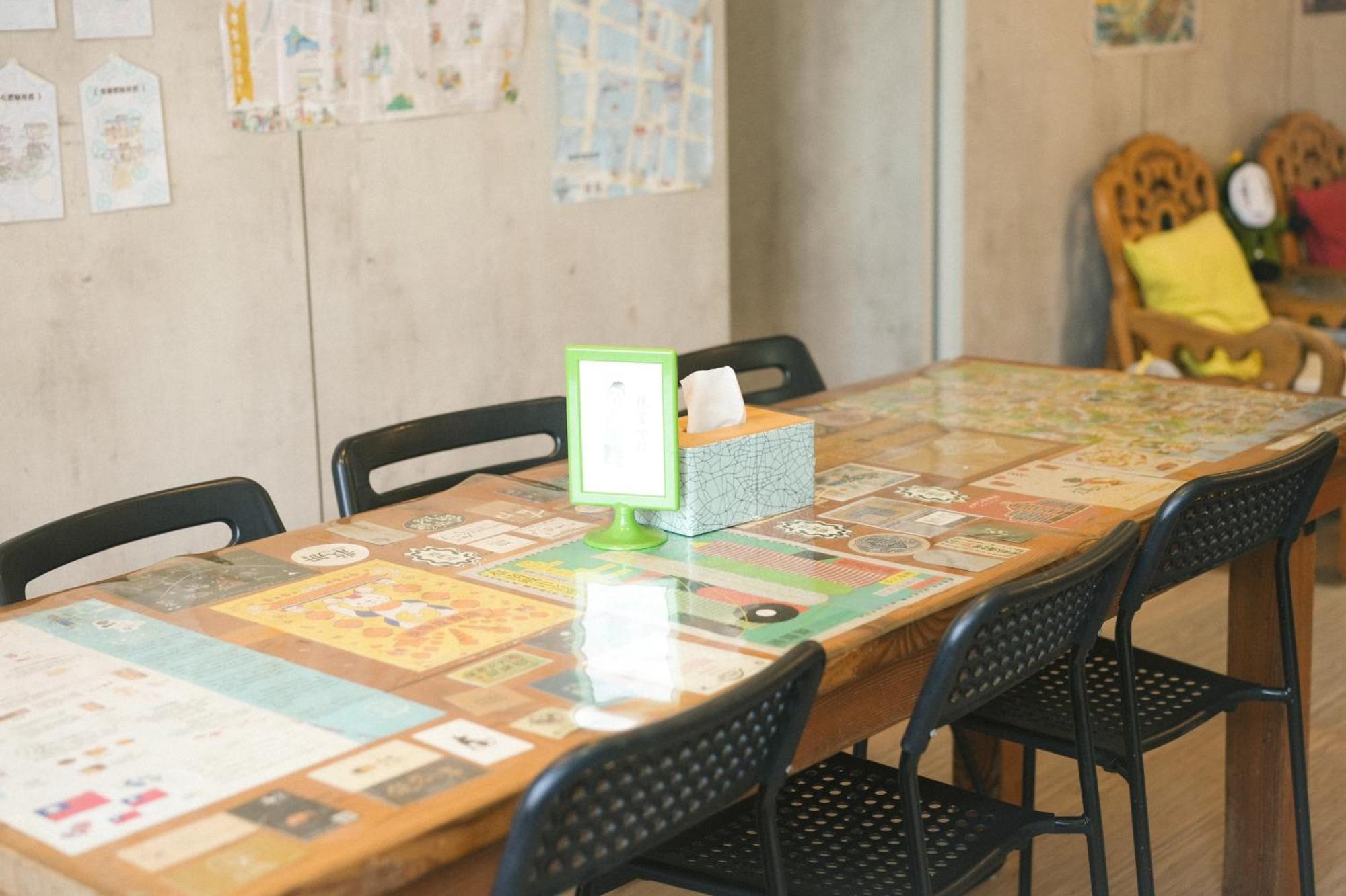 Loft18 Hostel ไถหนาน ภายนอก รูปภาพ