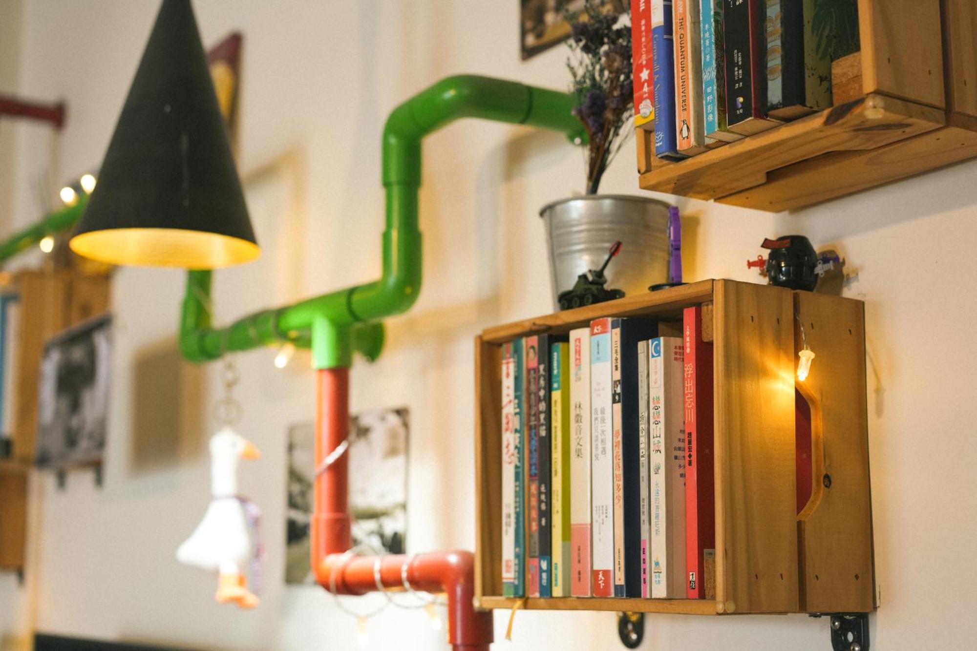 Loft18 Hostel ไถหนาน ภายนอก รูปภาพ