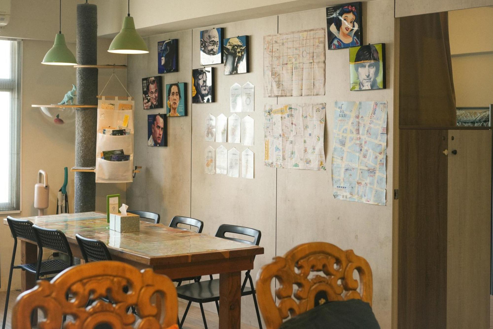 Loft18 Hostel ไถหนาน ภายนอก รูปภาพ