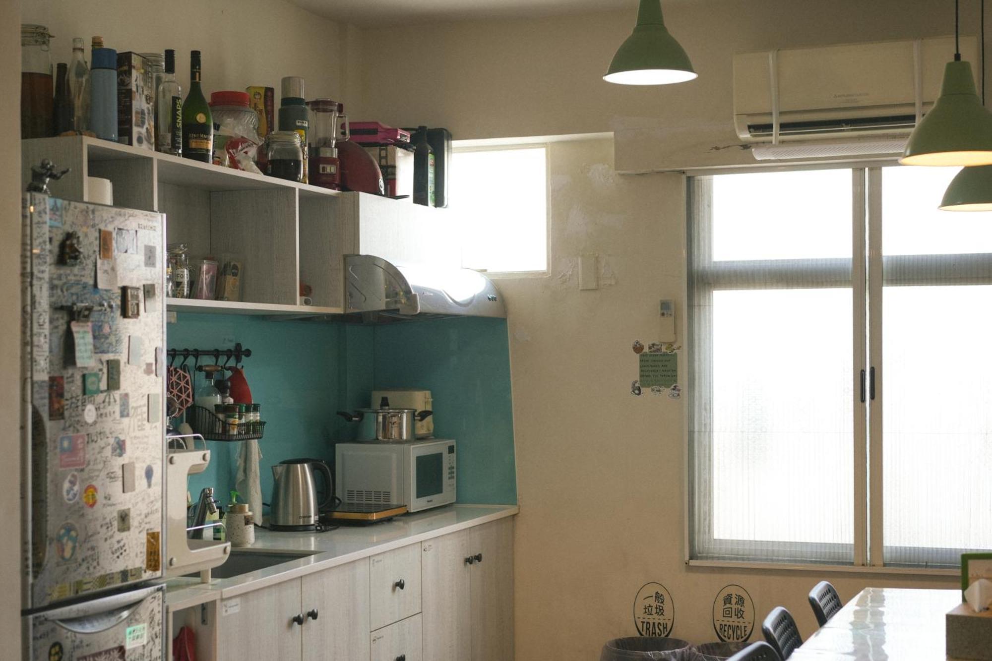 Loft18 Hostel ไถหนาน ภายนอก รูปภาพ