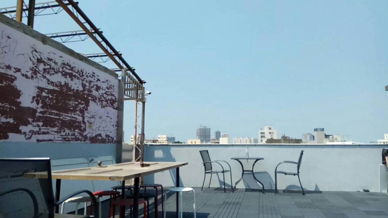 Loft18 Hostel ไถหนาน ภายนอก รูปภาพ